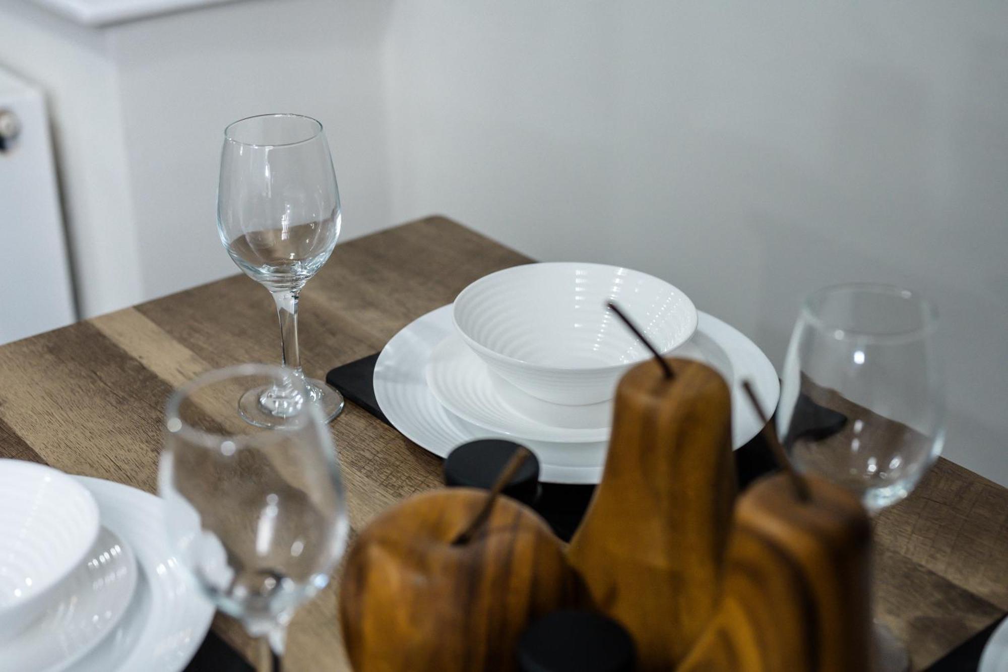 Anfield Cosy - Air Host & - Sleeps 14 Liverpool